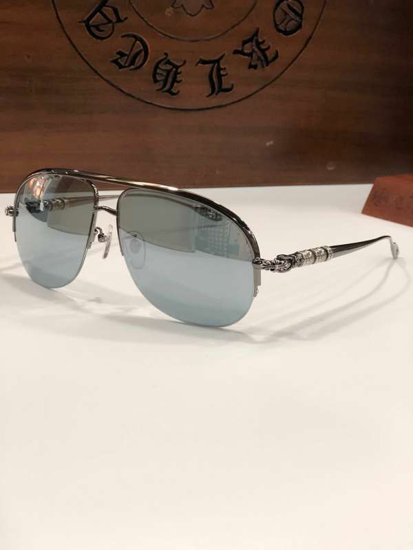 Picture of Chrome Hearts Sunglasses _SKUfw42127634fw